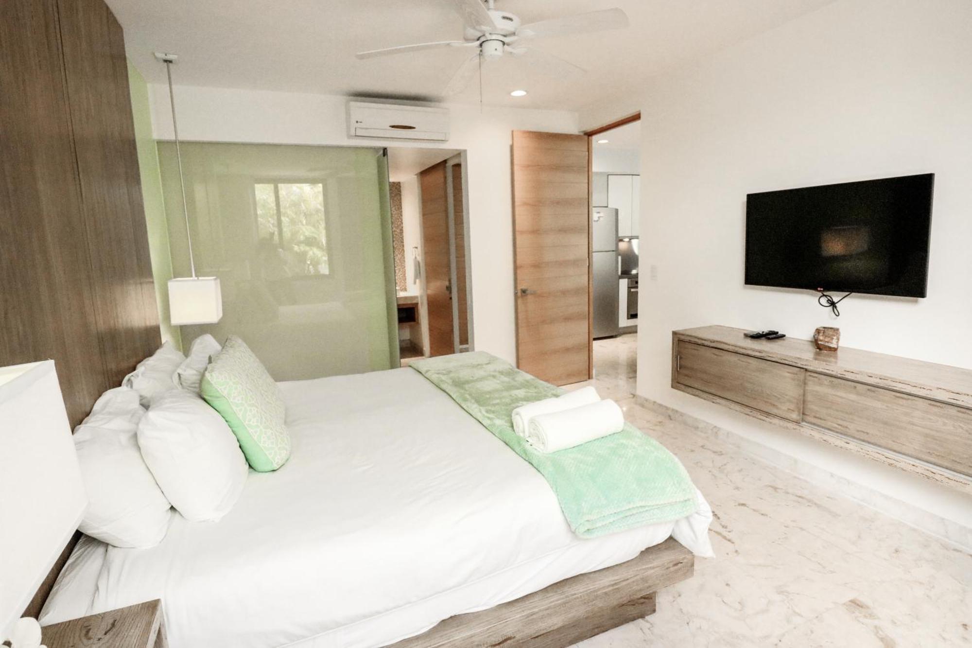 Anah Playa Luxury Penthouses And * Playa del Carmen