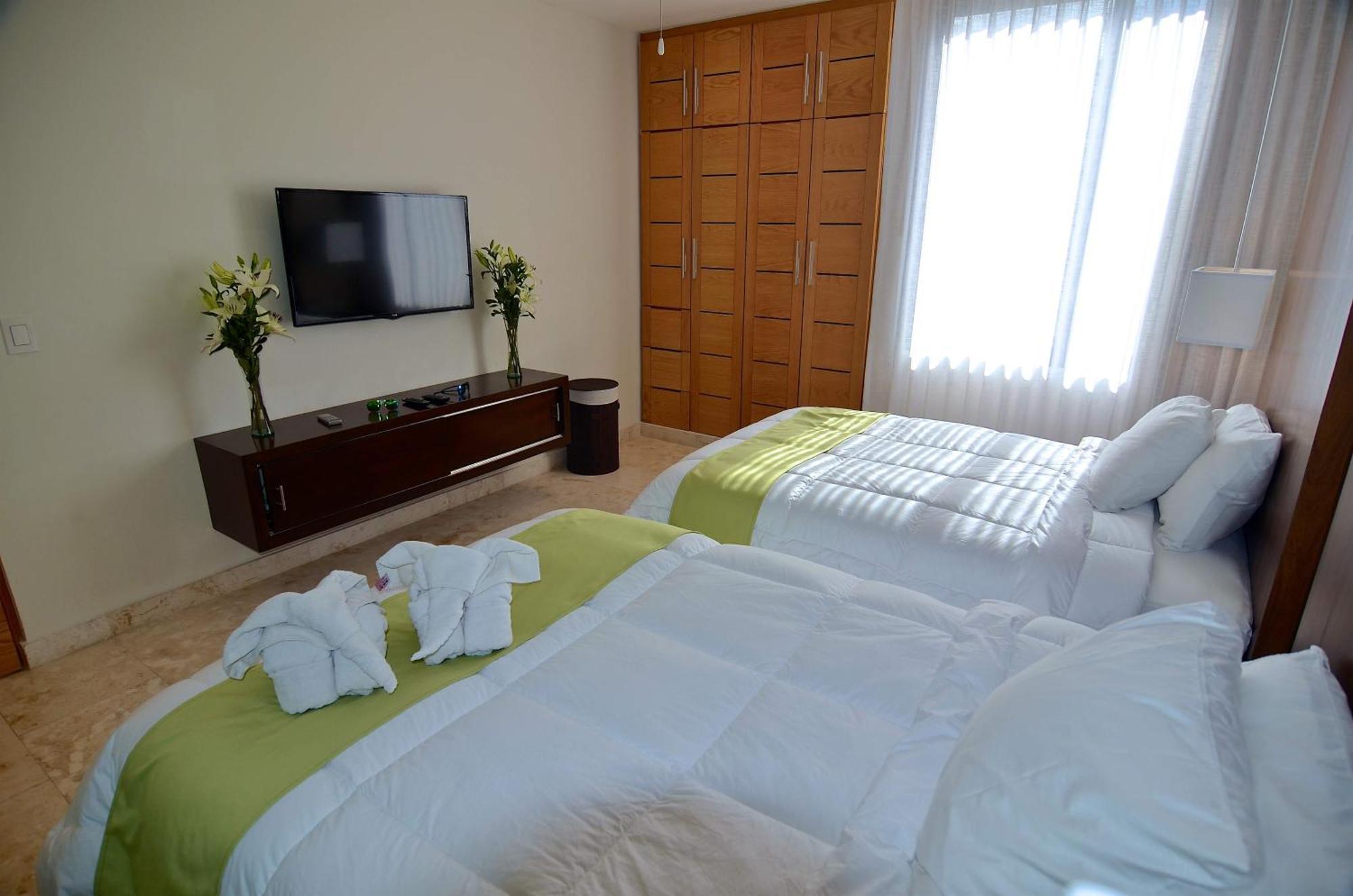 Anah Playa Luxury Penthouses And Playa del Carmen