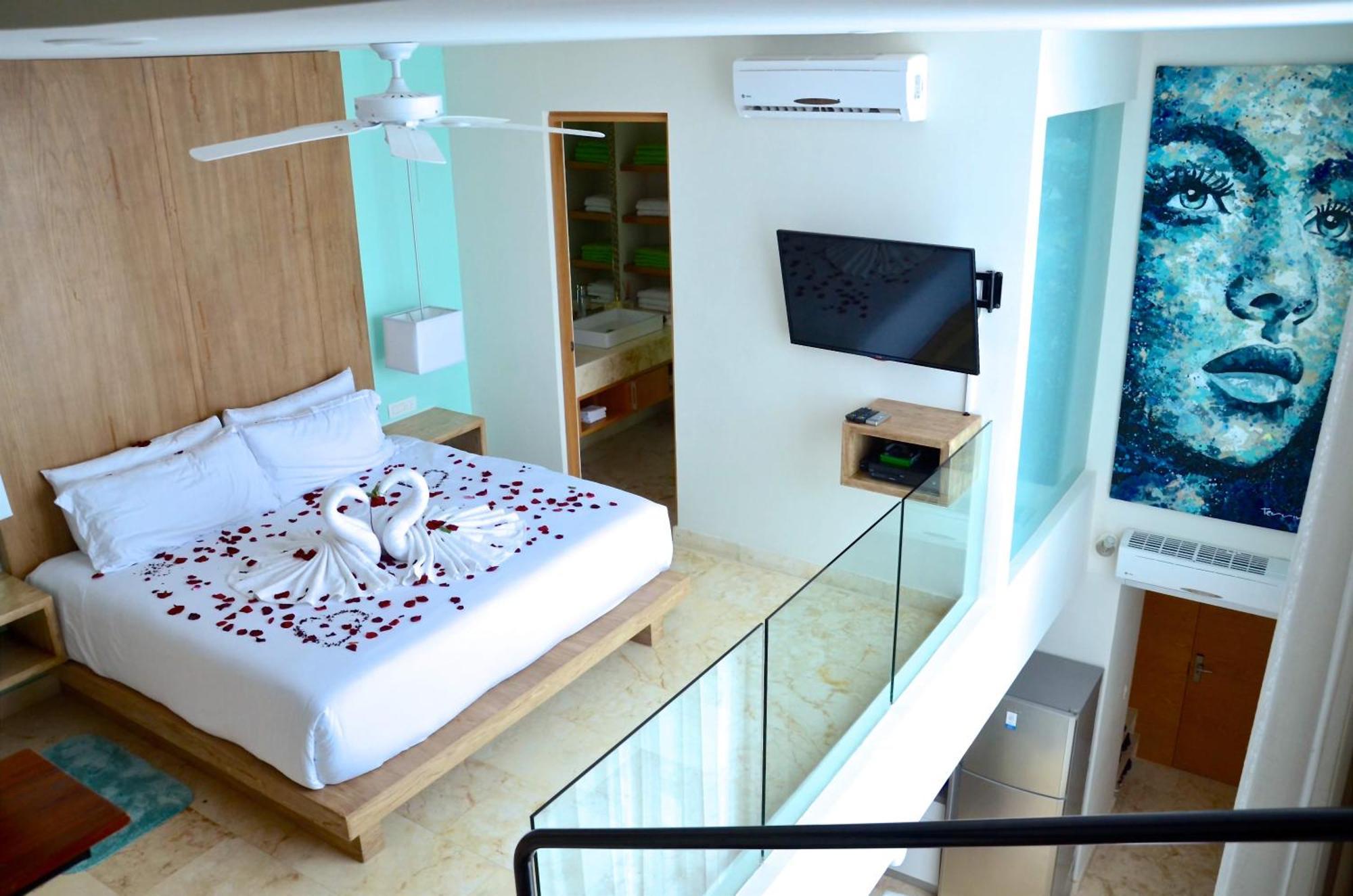 Anah Playa Luxury Penthouses And