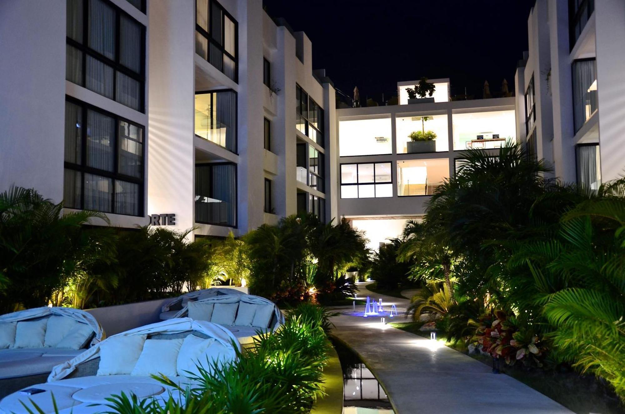 Anah Playa Luxury Penthouses And * Playa del Carmen